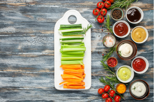 Crudités con salsas caseras